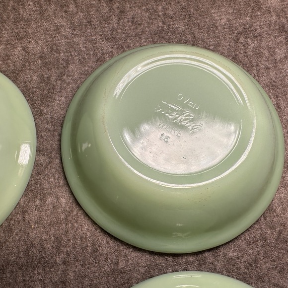 JADEITE Fire King Anchor Hocking 4 1/2" BERRY BOWL Excellent‎ Lot Of 4 - Picture 4 of 13